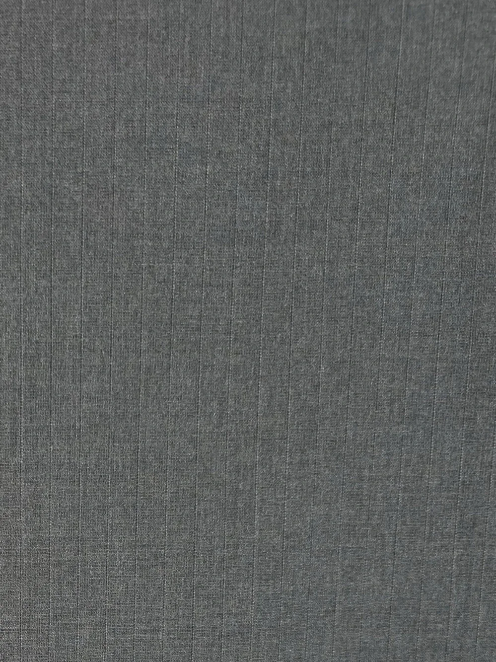 Kenneth Cole Reaction Men's Gray Two-Piece Suit:Blazer 40L & Pants 34W/34L